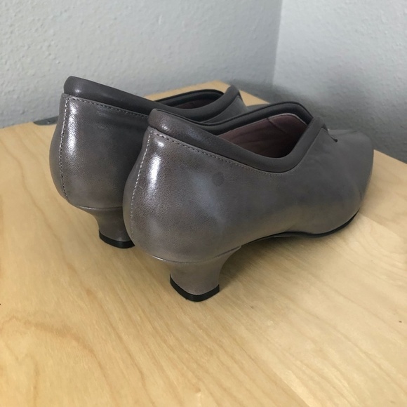 BEAUTIFEEL Leather Pumps - NEW - Picture 5 of 11